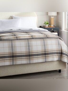 Full/Queen Brushed Cotton Blanket Neutral  Plaid - Threshold
